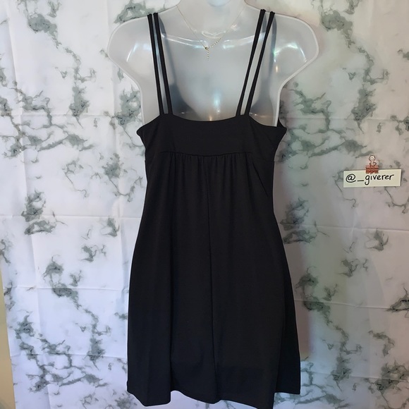M Black Double Strap Simple Dress / Beach Cover - Picture 6 of 13